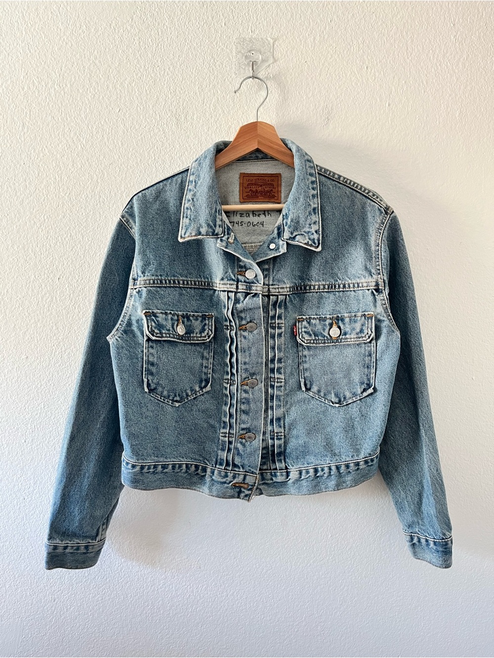 Vintage Levi's USA Type 2 Denim Jacket Pleated Front Buckle Back Blue 77602-0291